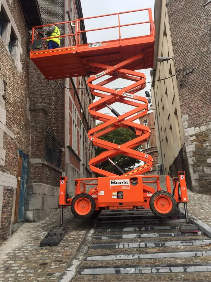 Nacelle Boels pour Proximus à Liège